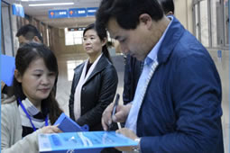 華謀咨詢為某醫院進行推廣科室強化輔導