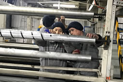 華謀咨詢?yōu)槟常òb行業(yè)）公司進(jìn)行第二批推廣區(qū)現(xiàn)場輔導(dǎo)